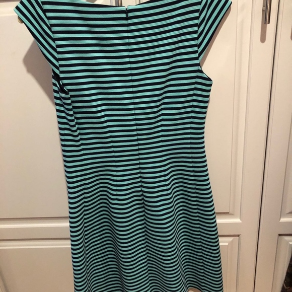Lilly Pulitzer Medium Briella Striped Blue Medium - Picture 5 of 6